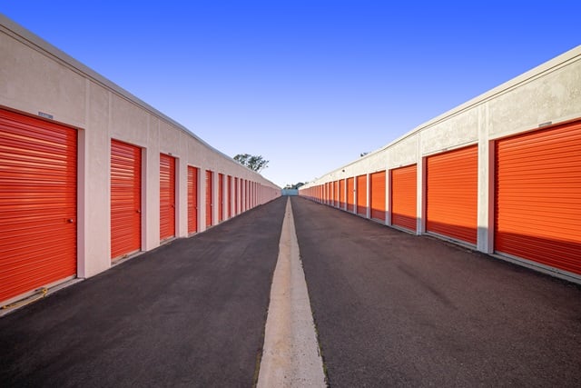 20×12 Self Storage Unit in Irvine, CA 13241 Jeffrey Road Irvine, California 2