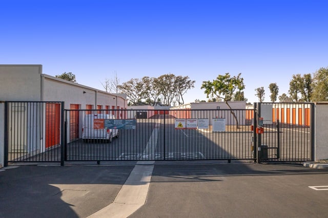 Public Storage  13241 Jeffrey Road in Irvine, CA