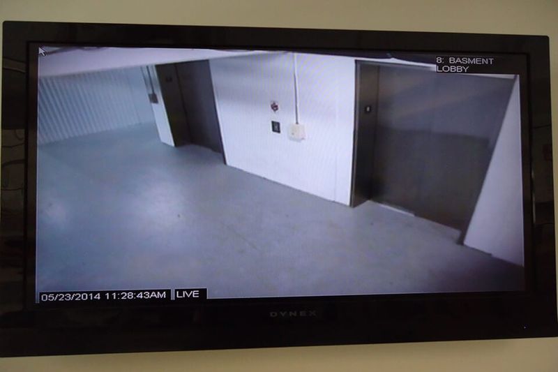 Property 2421 image number 3