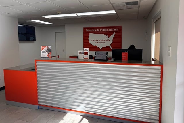 Property 2422 image number 2