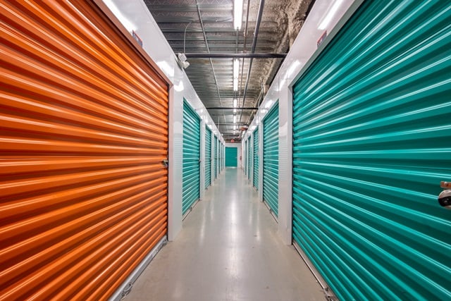 Public Storage in Fairfax, VA  11199 Waples Mill Rd 2