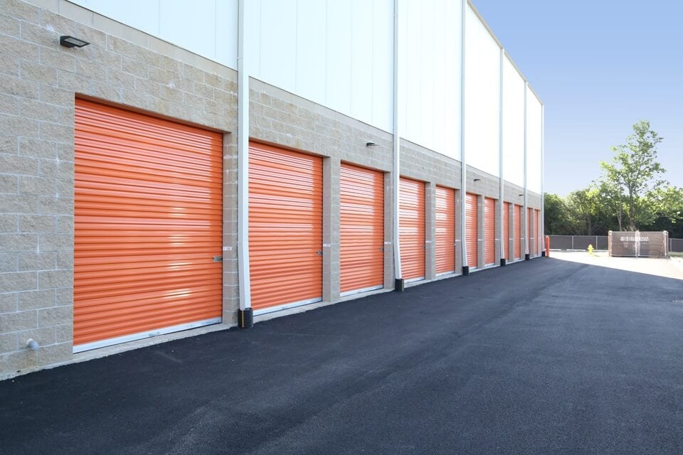 30×10 Self Storage Unit in Glendale Heights, IL 2023 Schmale Rd Glendale Heights, Illinois 2