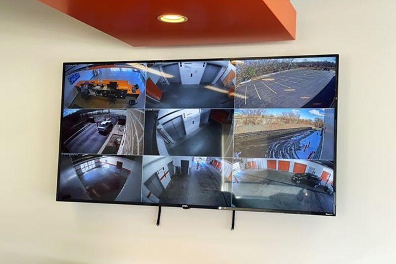 Property 2435 image number 3