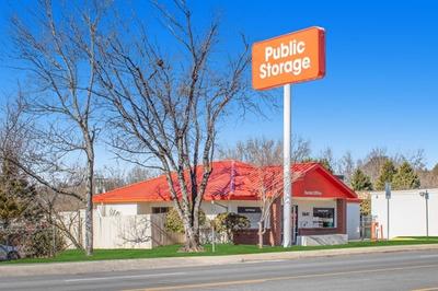 Public Storage
