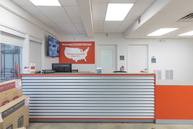 Property 2440 image number 2