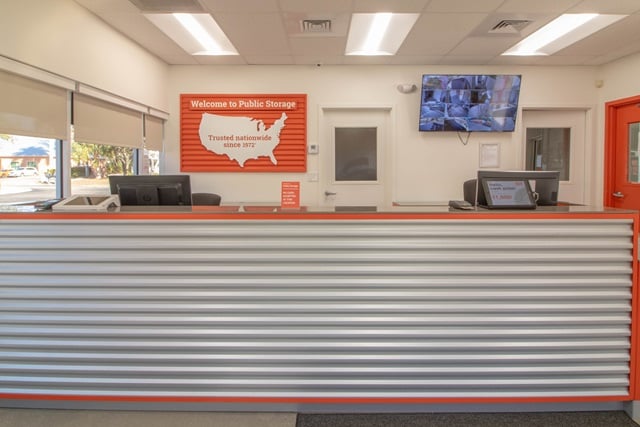 Property 2444 image number 2