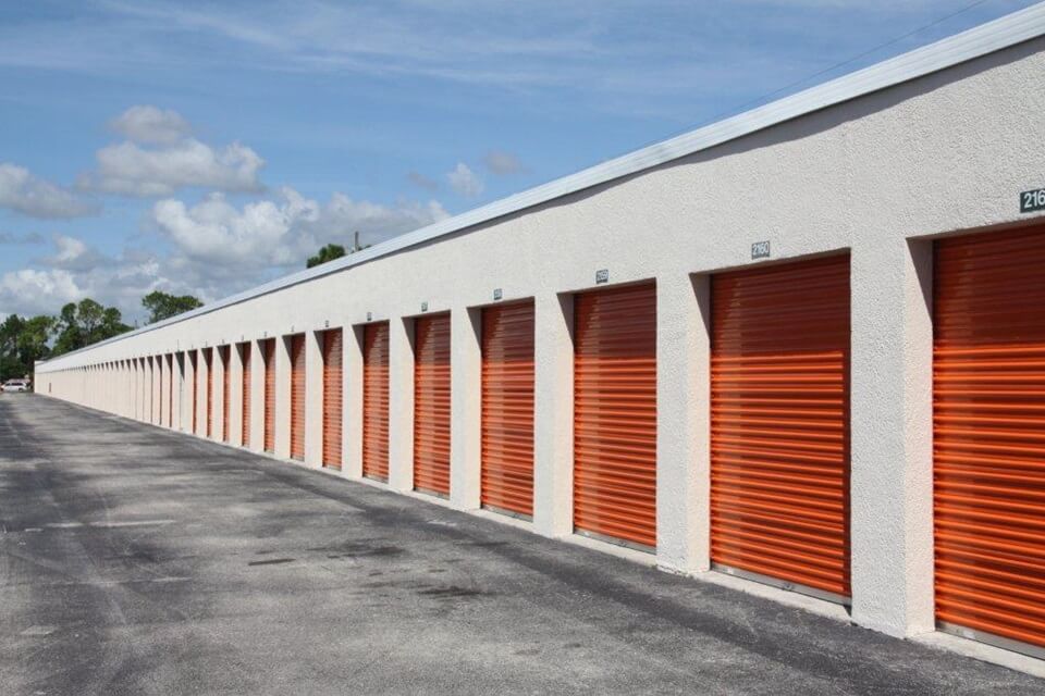 20×10 Public Storage: Parking Lot in Kissimmee, FL 1051 Buenaventura Blvd Kissimmee, Florida 2