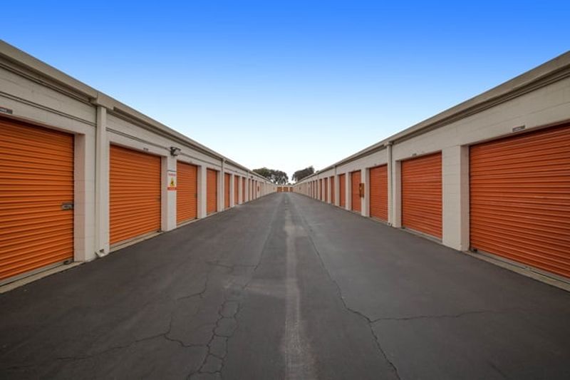 Property 245 image number 1