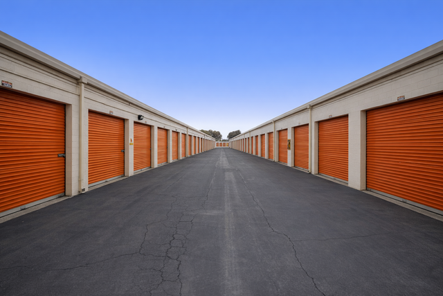 Property 245 image number 1