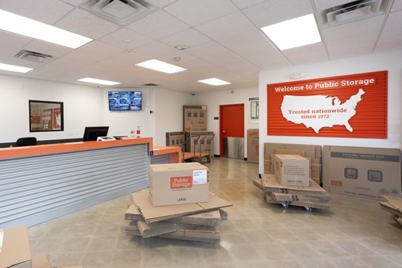 Property 2451 image number 2