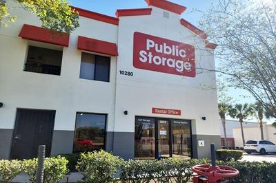 Public Storage