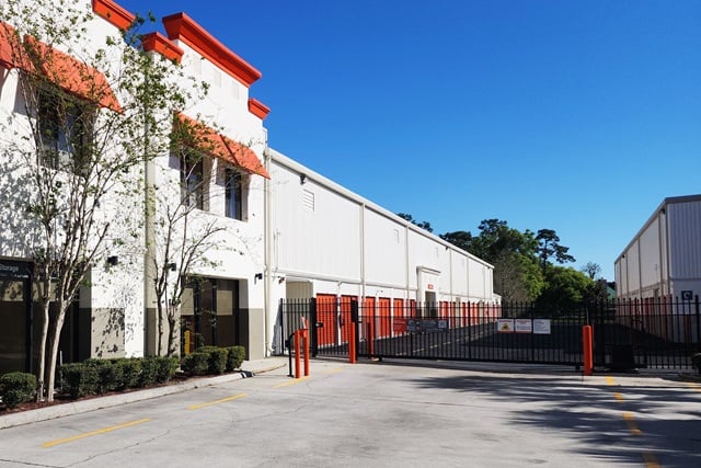 Public Storage  10280 E Colonial Dr in Orlando, FL