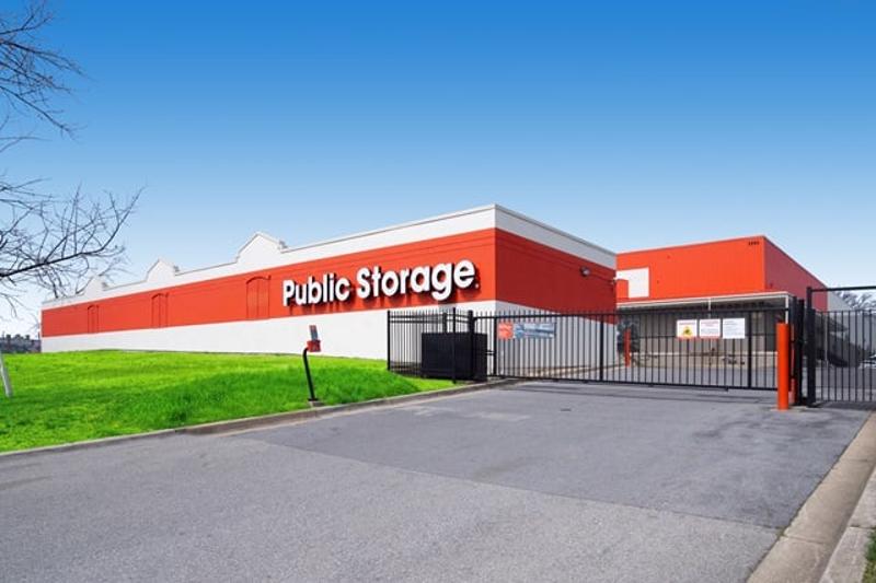 Public Storage - Photo 1