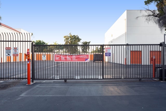Public Storage  2075 Newport Blvd in Costa Mesa, CA
