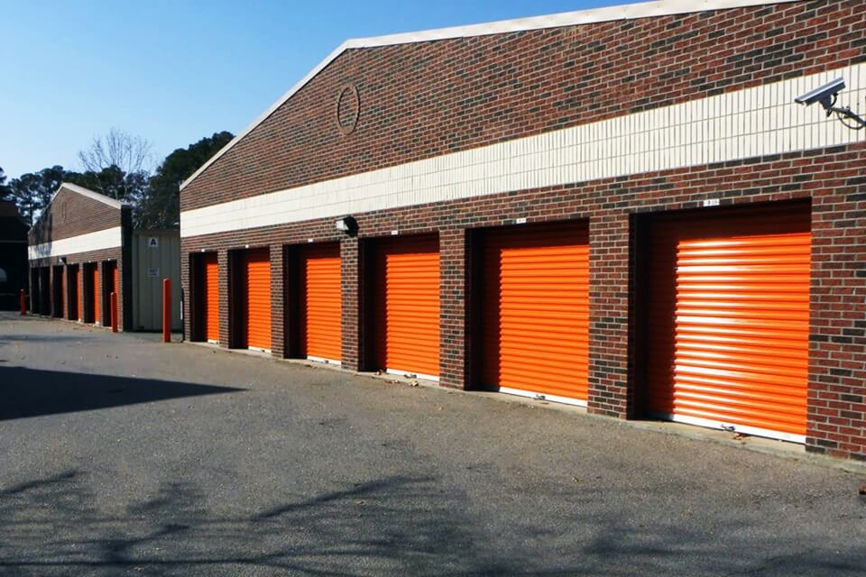 20×10 Public Storage: Self Storage Unit in Cayce, SC 540 Knox Abbott Dr Cayce, South Carolina 2