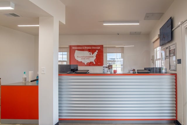 Property 2477 image number 2