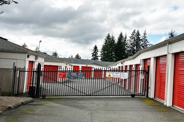 Public Storage  1825 Cooper Point Rd SW in Olympia, WA
