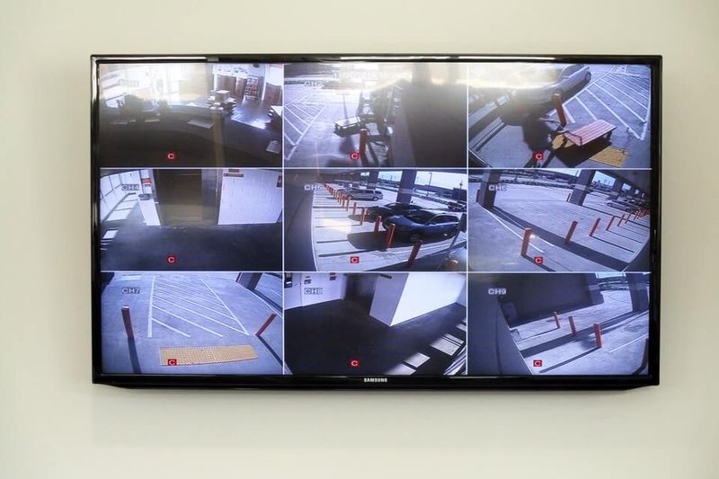 Property 2517 image number 3