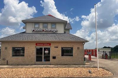 Property at 25883 - League City/W.League City Pkwy          