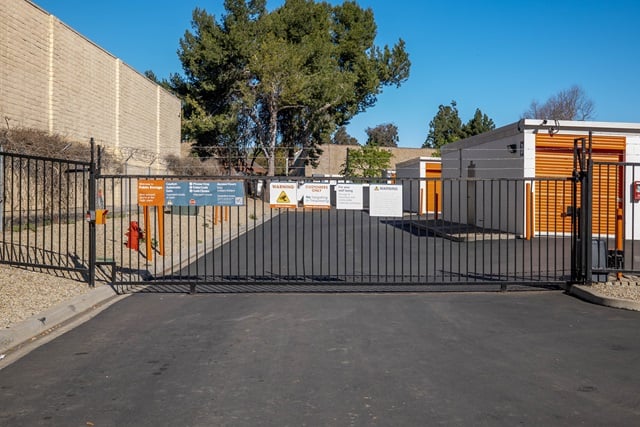 Public Storage  5515 Walker Street in Ventura, CA