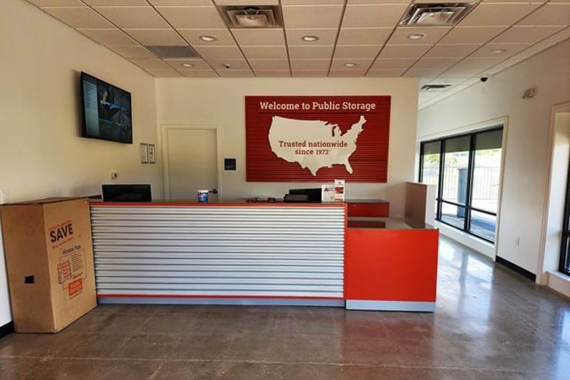 Property 2558 image number 2