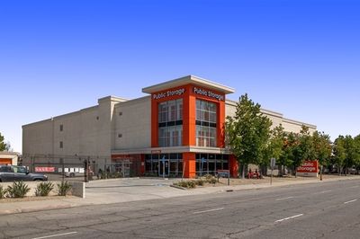 Property at 00202 - Long Beach / Cherry Ave