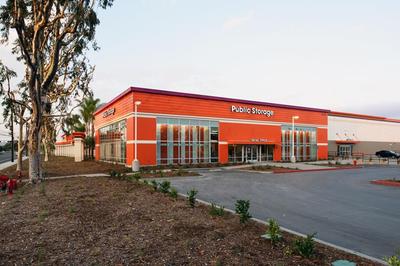 Public Storage