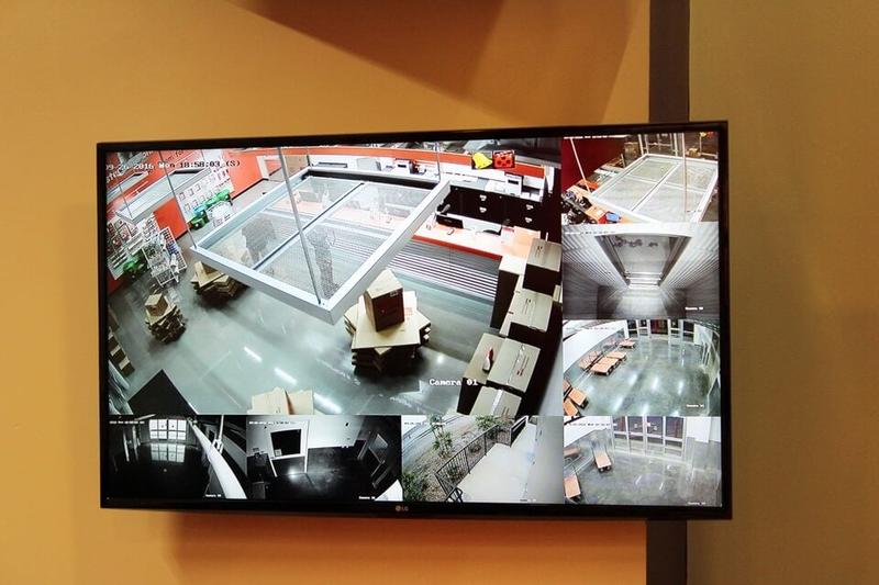 Property 2560 image number 3