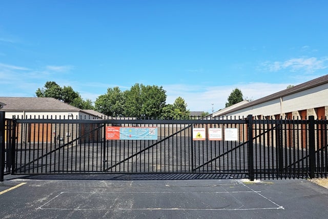 Public Storage  7022 Highway 311 in Sellersburg, IN