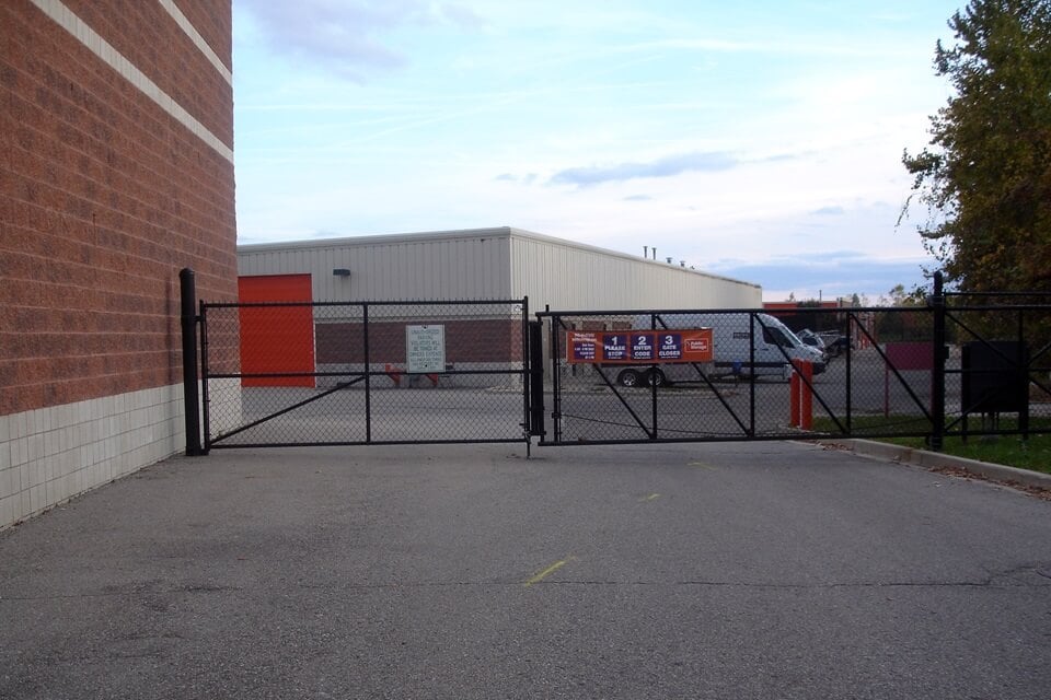 Public Storage  47887 Michigan Ave in Canton, MI