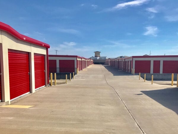 20×10 Self Storage Unit in Broken Arrow, OK 1650 N 9th St Broken Arrow, Oklahoma 2