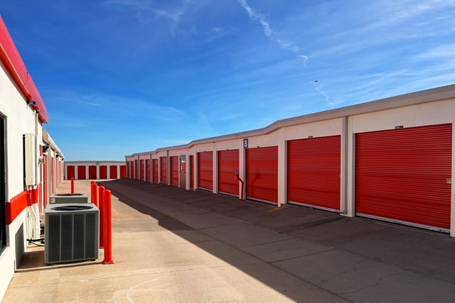 20×10 Garage in Lawton, OK 602 SW 82nd St Lawton, Oklahoma 2