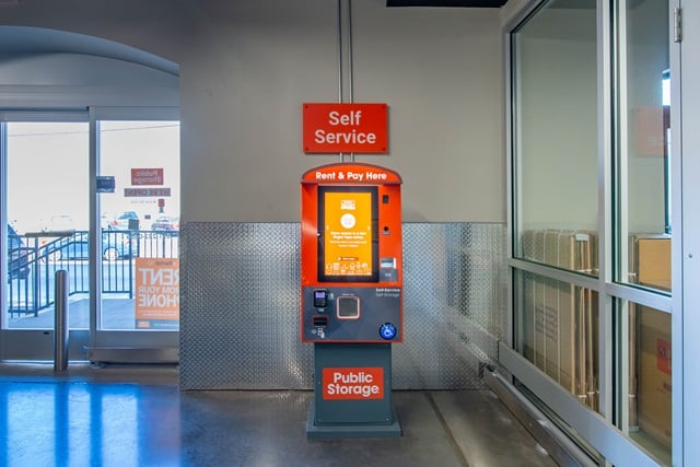 Property 2600 image number 2