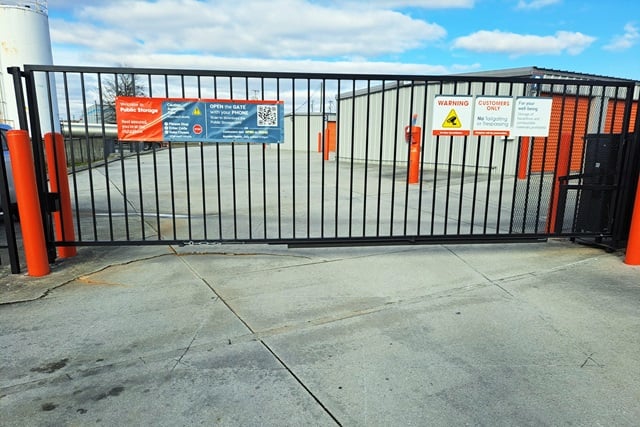 Public Storage  2212 Polymer Drive in Chattanooga, TN