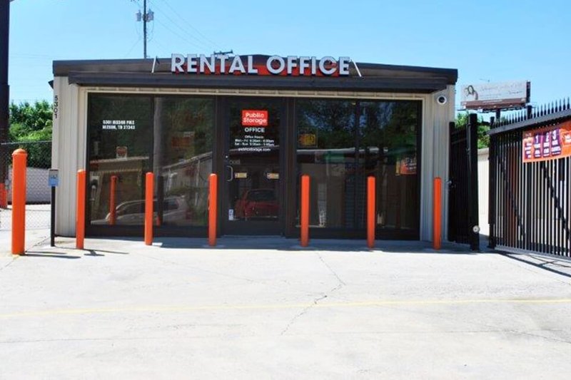 Hixson, TN, SelfStorage Near 5301 Hixson Pike 18447264531 I