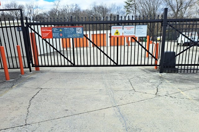 Property 2604 image number 3