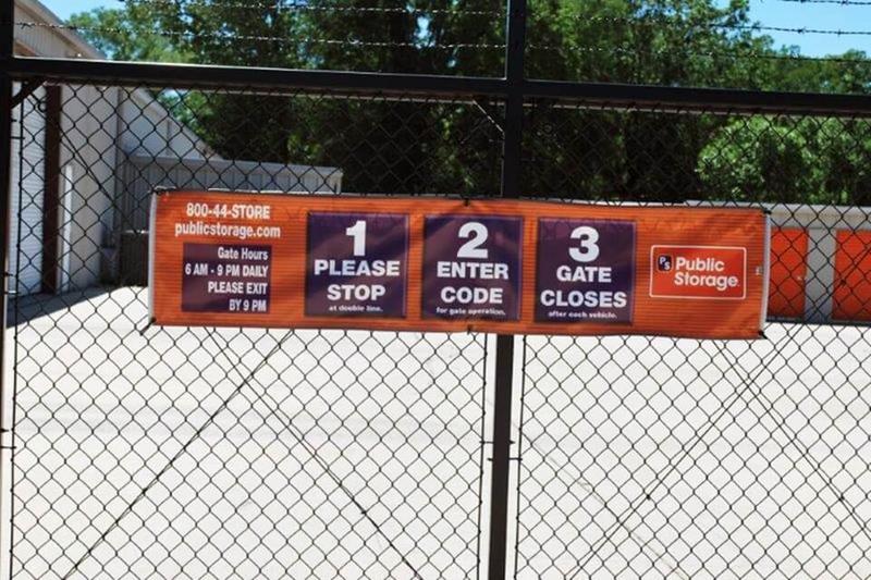 Property 2605 image number 3