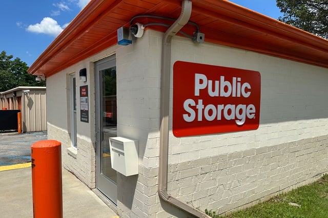 30×12 Public Storage: Parking Lot in Broadview Heights, OH 9100 Postal Drive Broadview Heights, Ohio