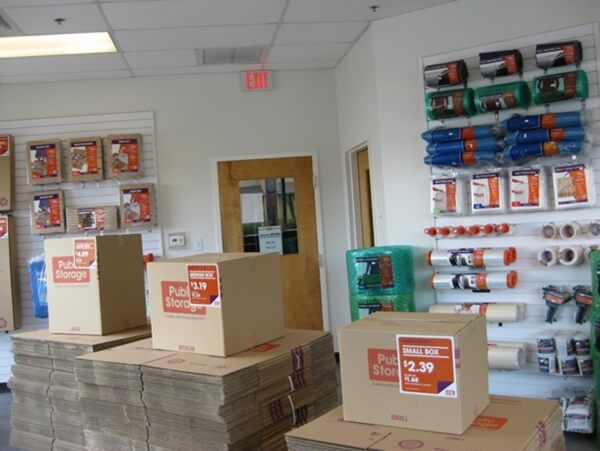 Public Storage  8354 W Hillsborough Ave in Tampa, FL