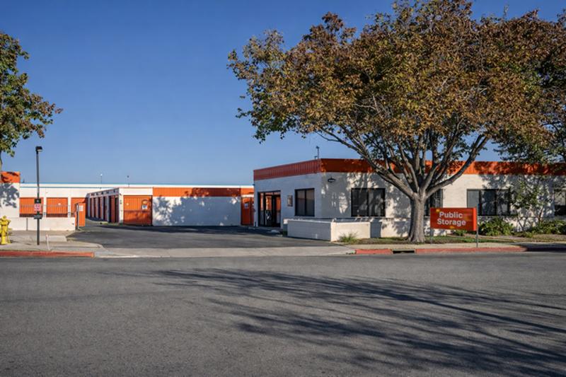 Public Storage