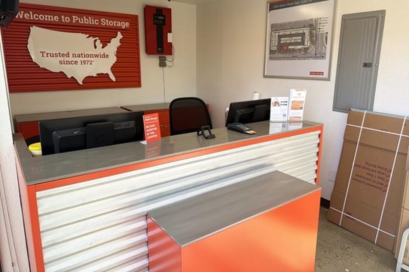 Public Storage
