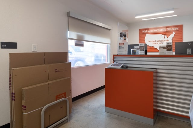 Property 27 image number 2