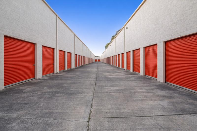 Hayward, CA, Self-Storage Units Near 29824 Mission Blvd | Public Storage®