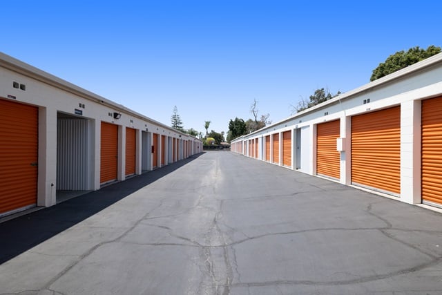 30×10 Self Storage Unit in Monrovia, CA 2105 South Myrtle Ave Monrovia, California 2