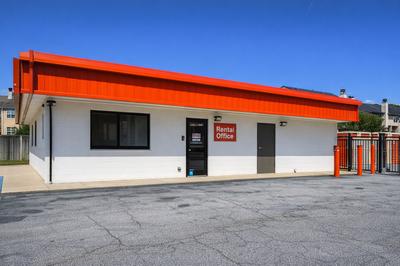 Property at 23106 - Lilburn/BeaverRuin-LawrncvilHw          