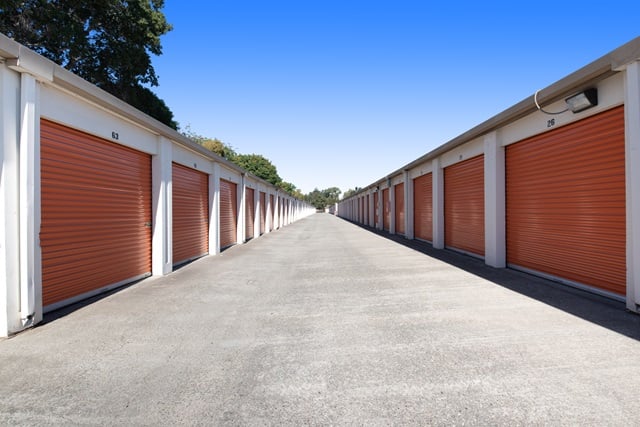 25×10 Self Storage Unit in Pleasanton, CA 2500 Santa Rita Road Pleasanton, California 2