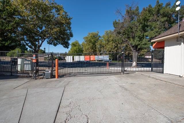 Public Storage  2500 Santa Rita Road in Pleasanton, CA
