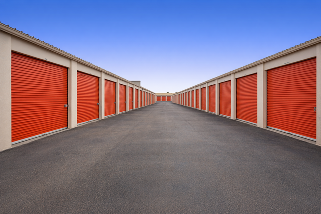 Property 318 image number 1