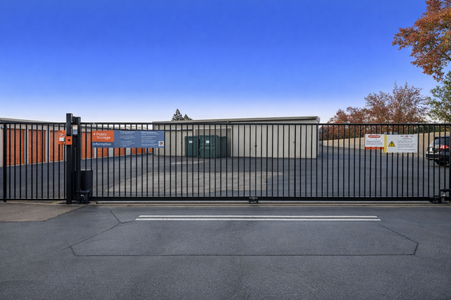 Property 318 image number 3