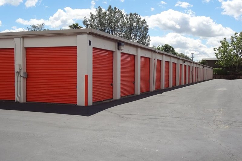 Carmichael, CA, SelfStorage Near 6536 Fair Oaks Blvd 18447264531